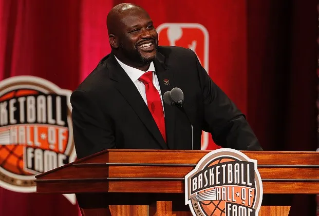 Shaq durante la ceremonia del Salón de la Fama