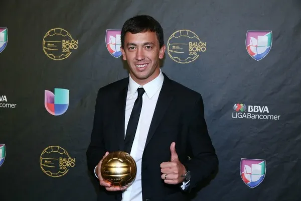 Marchesín durante la entrega del Balón de Oro de la Liga Mx