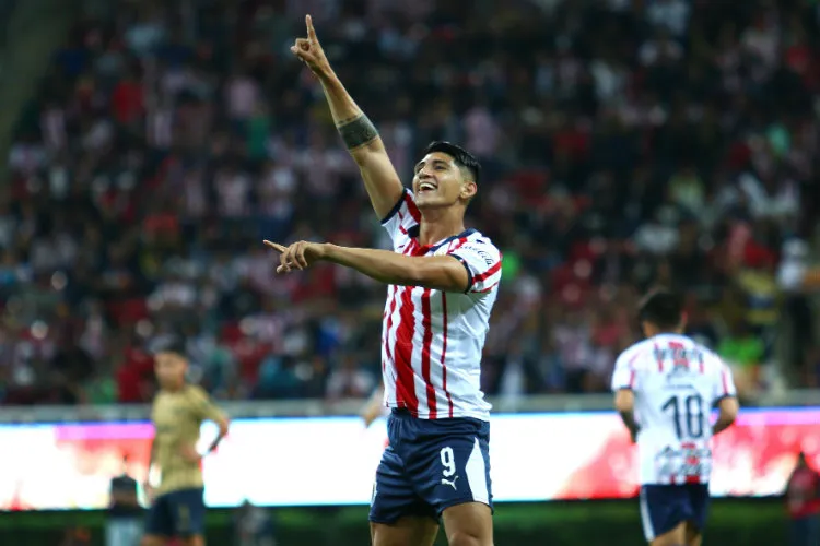IMAGO7 Alan Pulido festeja gol en el Akron