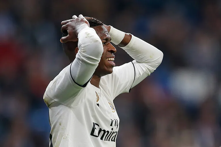 Vinícius se lamenta en un partido