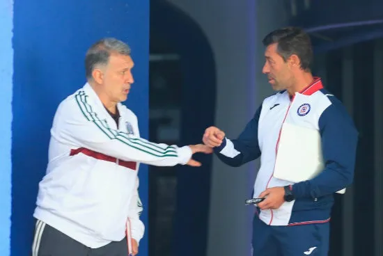 Martino y Caixinha en La Noria