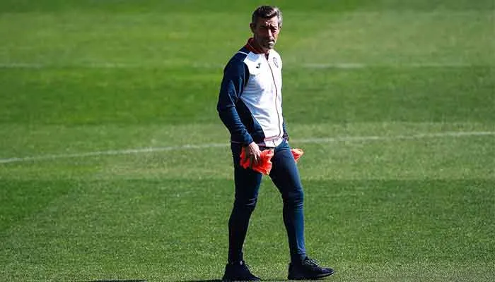 ERNESTO PÉREZ Pedro Caixinha en el entrenamiento del Cruz Azul en la Noria