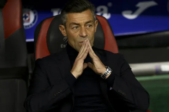 IMAGO7 Caixinha ve partido del Cruz Azul