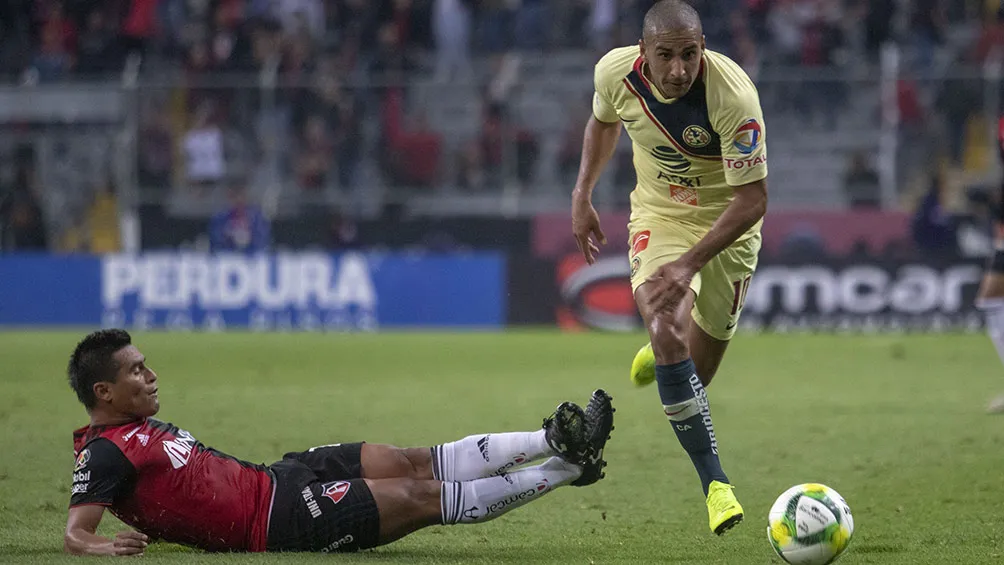 Domínguez fue un peligro contante para la zaga del Atlas