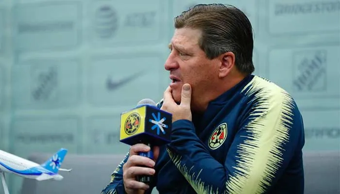 CARLOS RAMÍREZ Miguel Herrera en conferencia de prensa