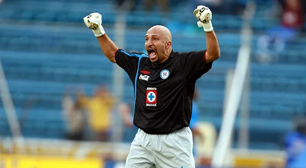 MEXSPORT Conejo Pérez festeja con Cruz Azul