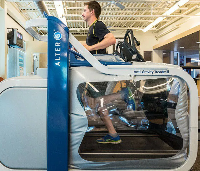 Alter G posee una cinta con sistema de antigravedad.