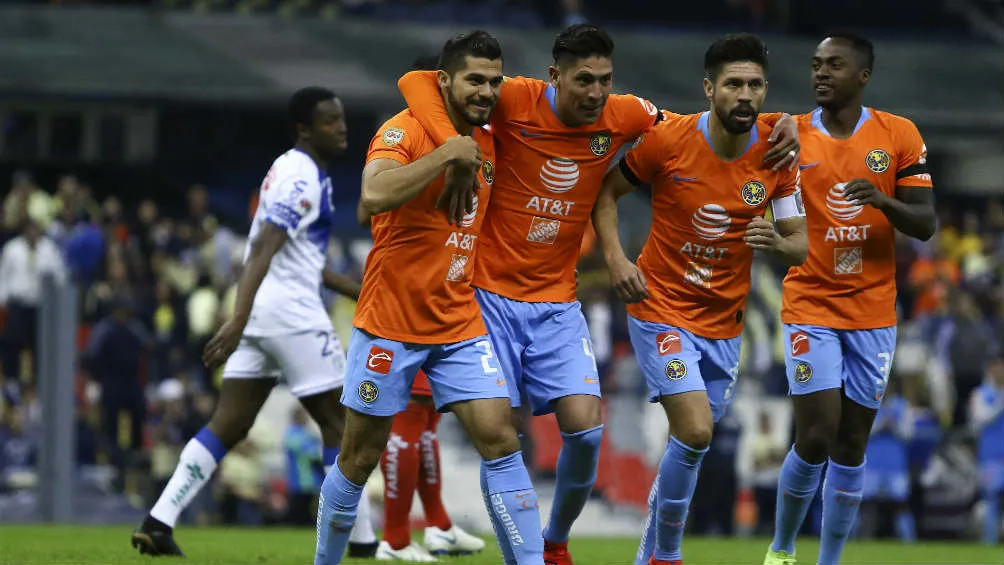 IMAGO7 Jugadores del América festejan triunfo contra Pachuca