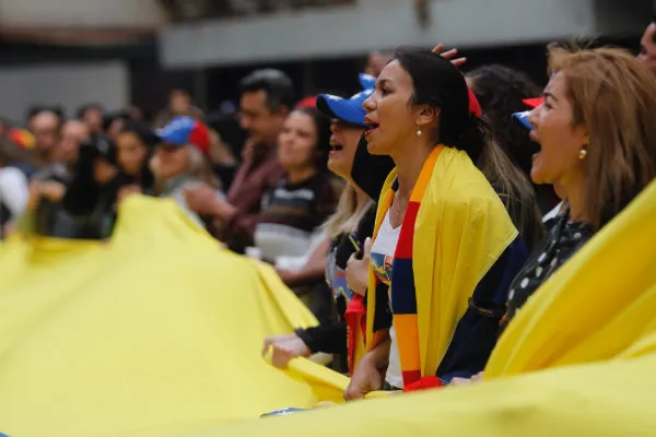 EFE Venezolanos se manifiestan en apoyo a Juan Guaidó