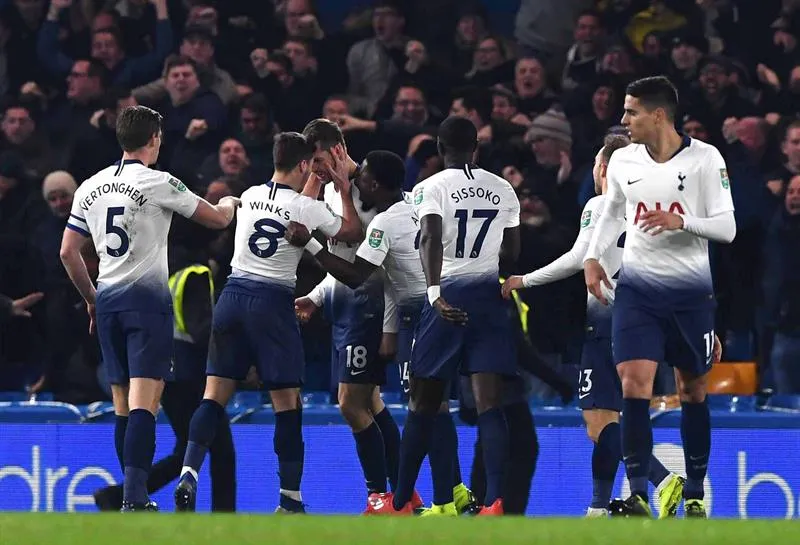 Tottenham festeja el gol del descuento