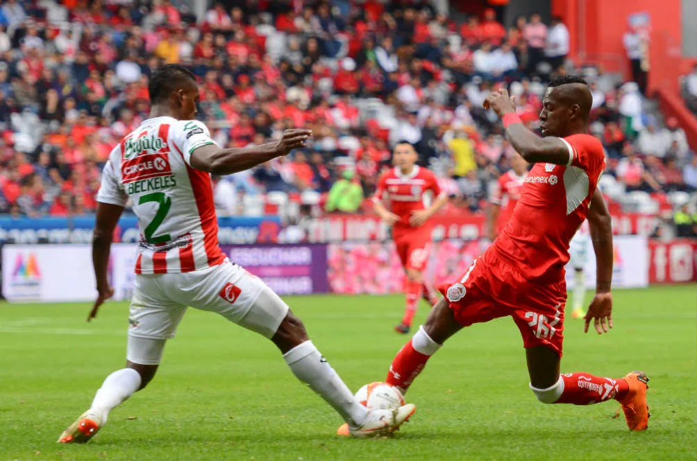 IMAGO7 Beckeles y Borja se enfrentan en juego de la Liga MX