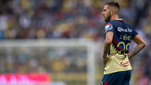 MEXSPORT El francés Ménez en partido con América
