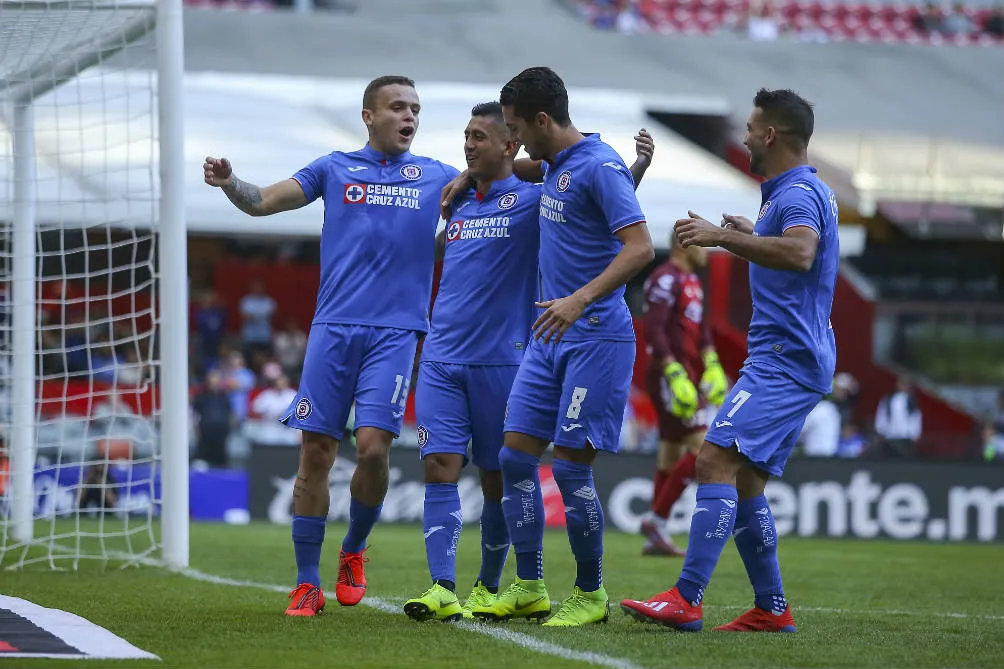 Jugadores de la Máquina festejan anotación frente a Tijuana