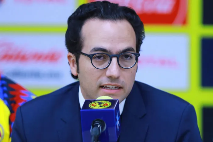 IMAGO7 Culebro habla en conferencia de prensa con América