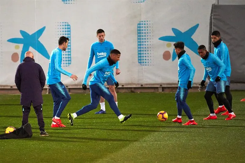 Jugadores blaugranas en entrenamiento