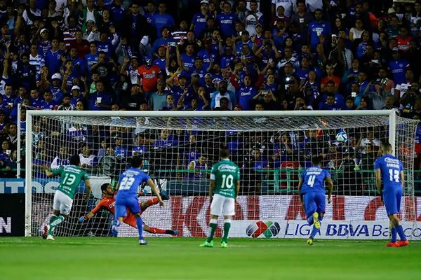 El momento del cobro del penalti