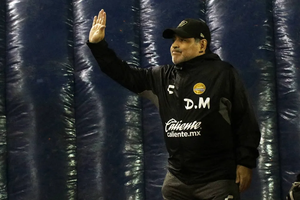 IMAGO7 Maradona diciendo adiós