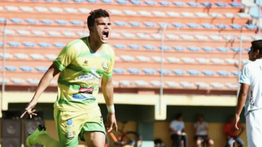 TWITTER @DANIELGUZMANJR Daniel Guzmán Jr. festeja anotación en Guatemala