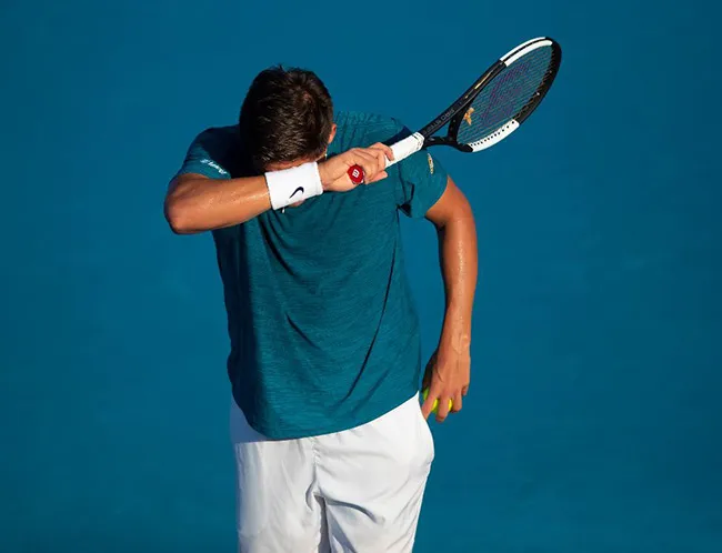 López Villaseñor se lamenta en el partido