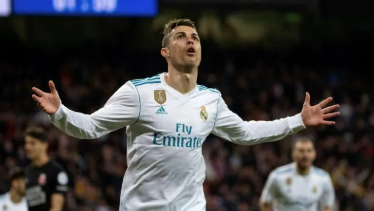 Cristiano Ronaldo en partido con el Real Madrid