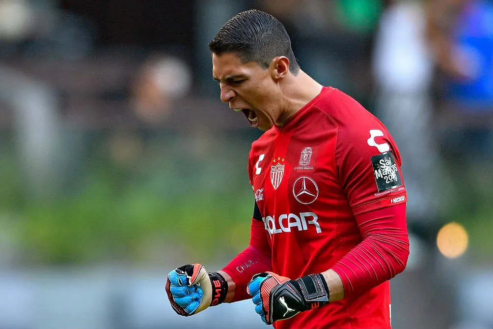 Hugo festeja anotación de los Rayos