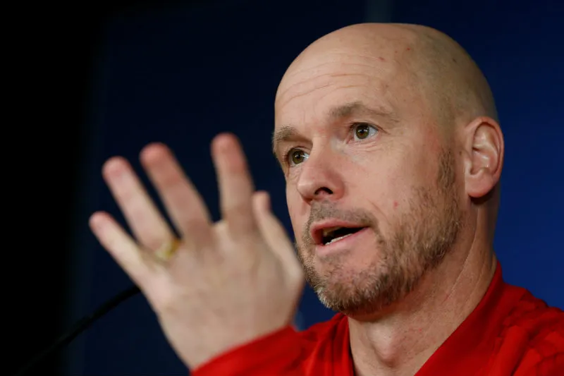 Erik Ten Hag durante una conferencia de prensa