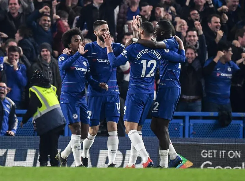 EFE Jugadores de Chelsea celebran una anotación