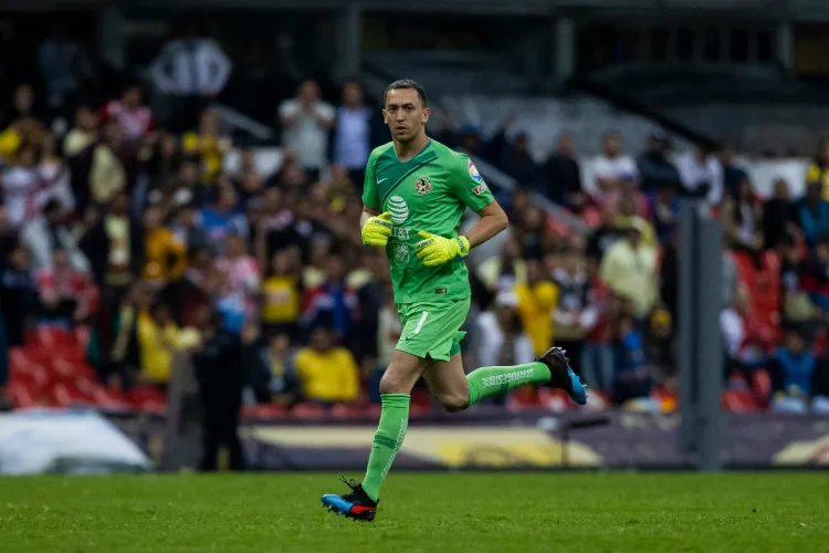 Marchesín, durante el duelo contra Necaxa