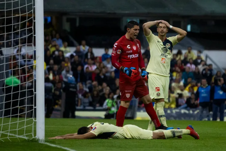 América lamenta error ante el arco de Hugo González