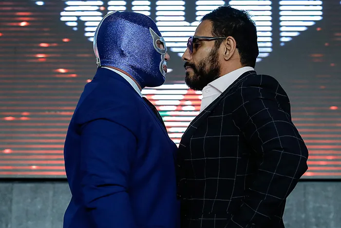 El Demonio Azul cara a cara con Rey Wagner