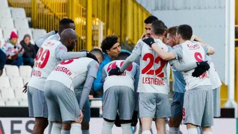 Standard de Lieja previo al encuentro contra Cercle Brugge