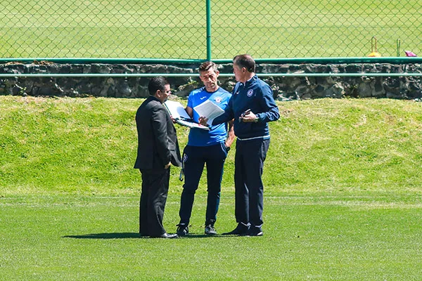 IMAGO7 Caixinha y Peláez conversan en La Noria