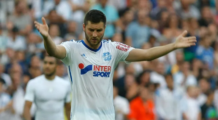 AP Gignac, durante un duelo con el Marsella