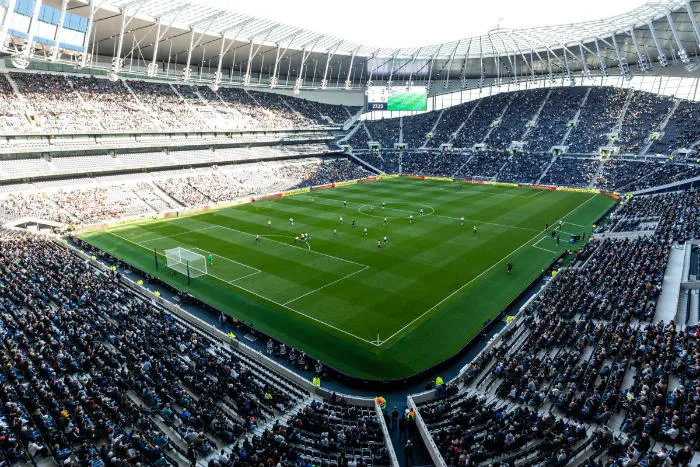TWITTER @SPURSOFFICIAL Vista de la cancha del nuevo estadio del Tottenham