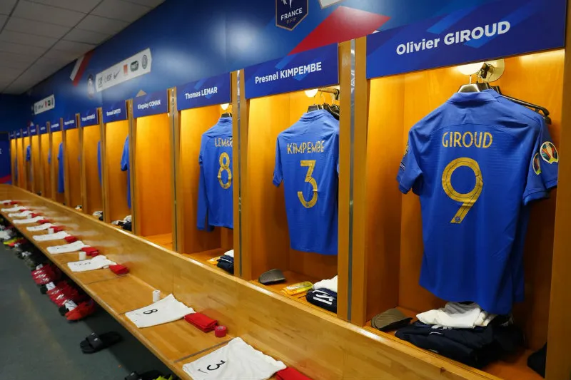 Vestidor de Francia para el juego frente a Islandia