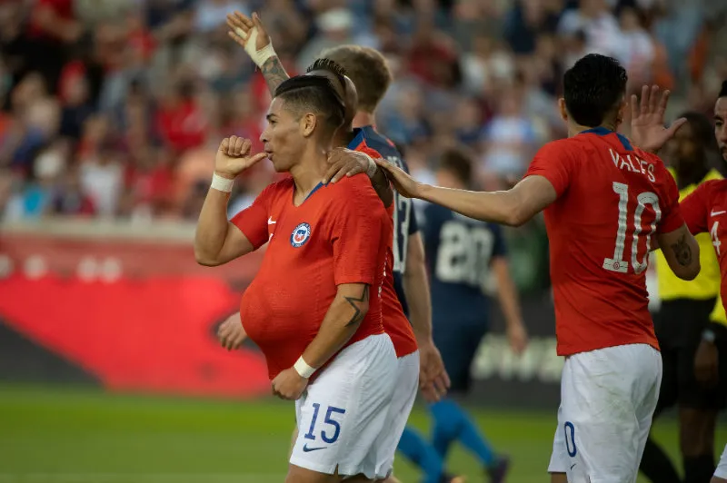 Opazo festeja su gol ante Estados Unidos