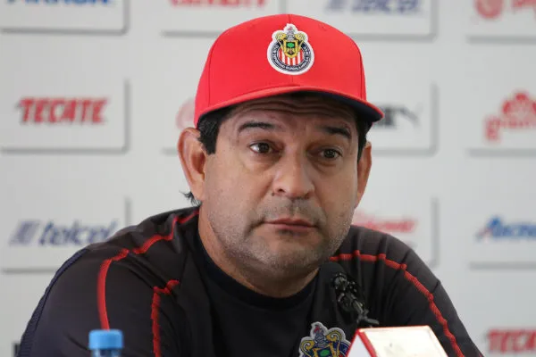 Cardozo durante una conferencia de prensa