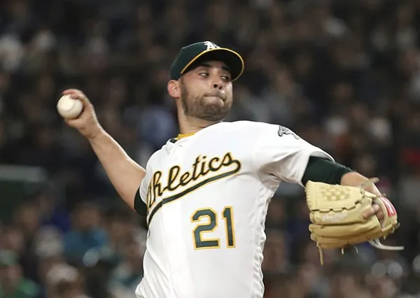 Soria, en un lanzamiento con los Athletics