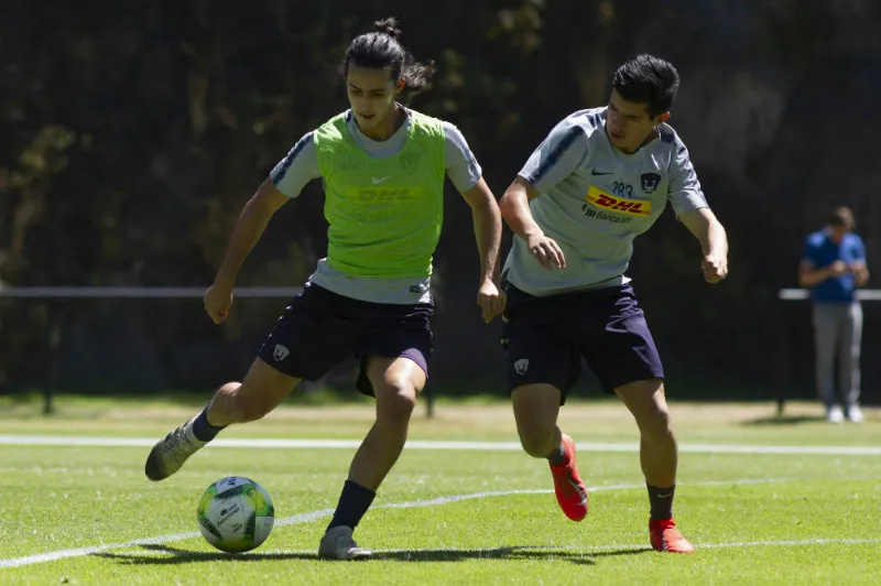 IMAGO7 Jugadores de Pumas en un entrenamiento en Cantera