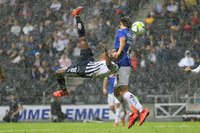 La chilena de Avilés Hurtado contra Cruz Azul