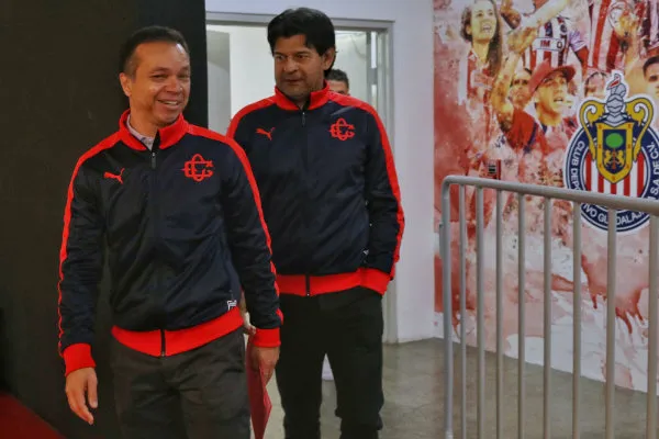 Varela y José Cardozo en la presentación de refuerzos