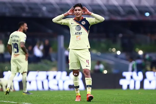 IMAGO7 Edson Álvarez en duelo del América