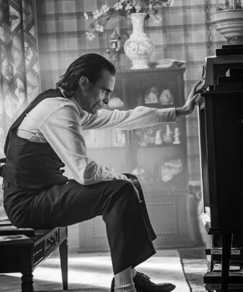 Joaquin Phoenix da vida a 'Joker'