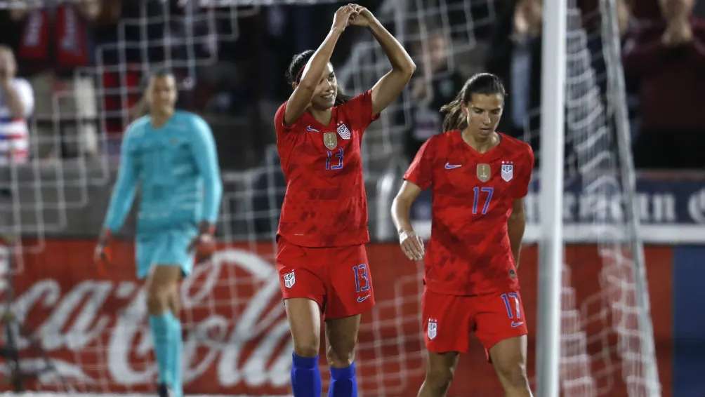 AP Morgan, celebra gol con Estados Unidos