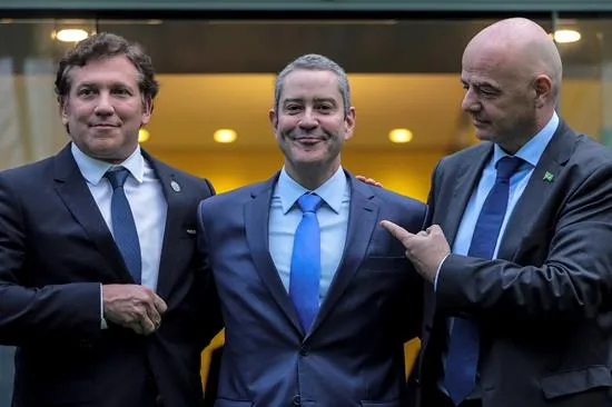 Infantino, junto al nuevo presidente de la Federación de Brasil