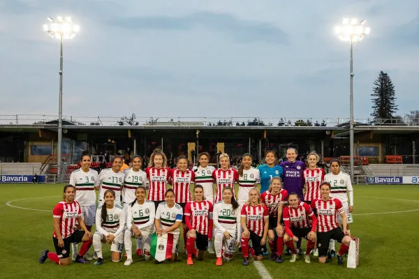 PSV Femenil y Selección Mexicana al término de un partido