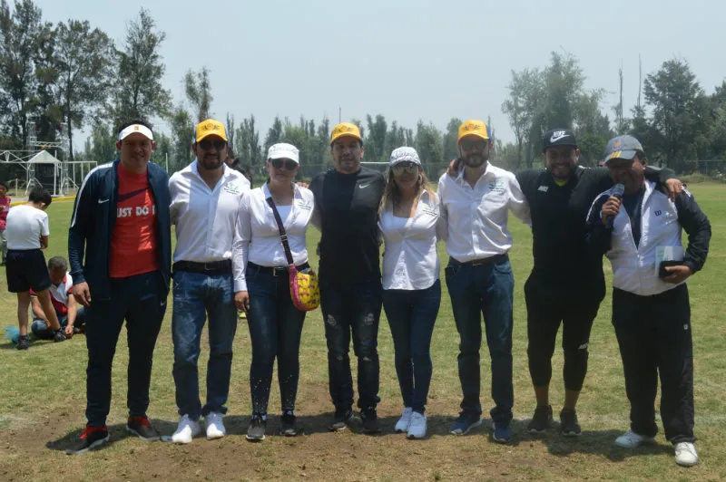 Salvador Cabañas durante un evento