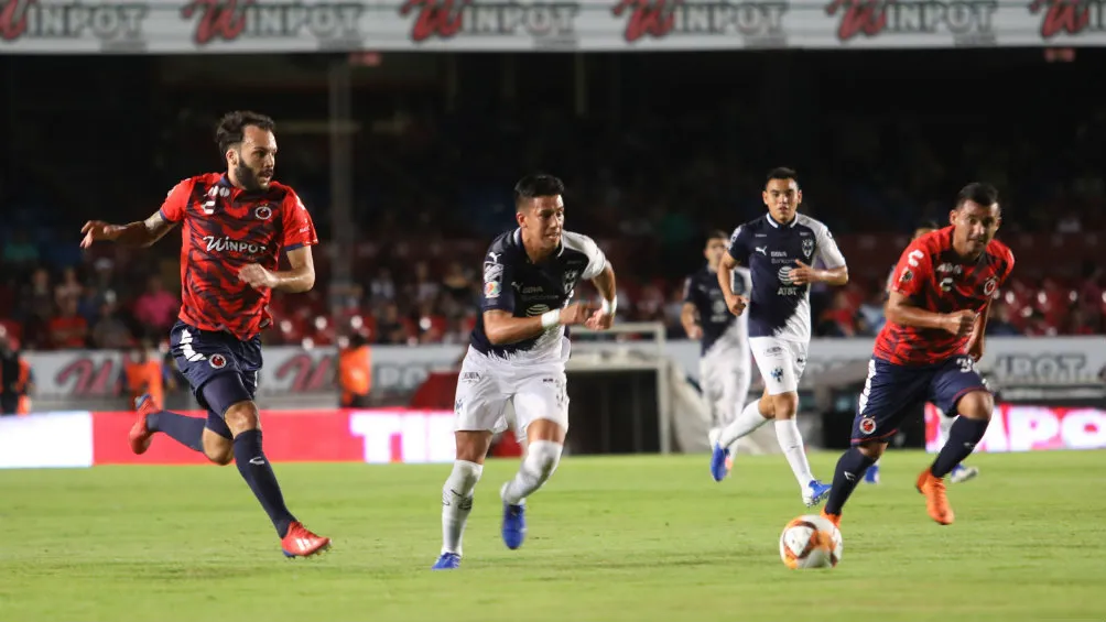 Monterrey generó constantes ataques en el área de los escualos