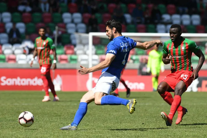 Briseño en un partido del Feirense