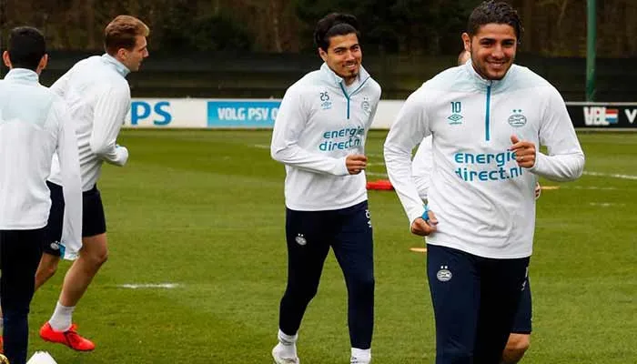 Guti en entrenamiento con el PSV